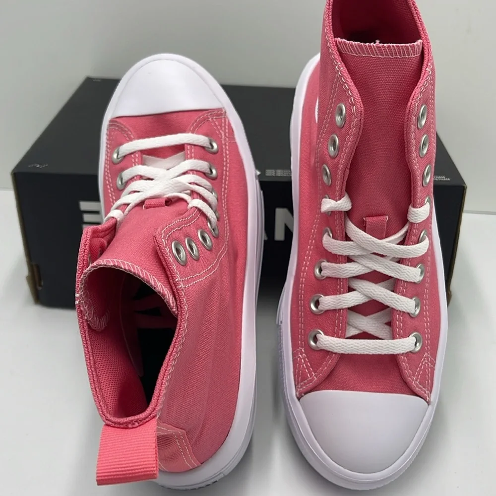 Converse WMNS High-Top Sneakers with Platform Sole A12302C CTAS MOVE HI
SNEAKY P - Picture 12 of 16